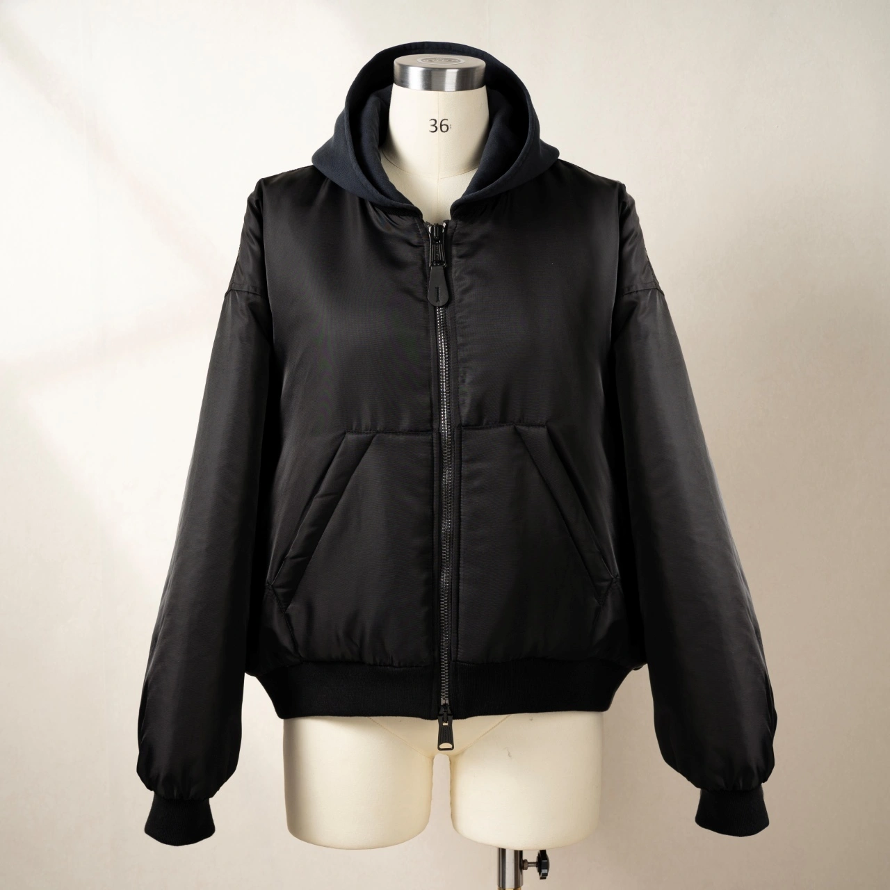 wg.luxury- 218593i16 oversized item:D-F245K1625